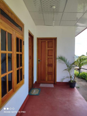 GREENISH INN (ROOMS)